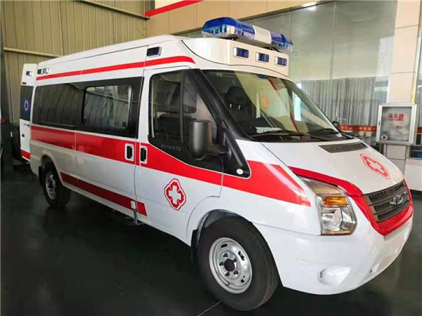 成武县福特V362救护车